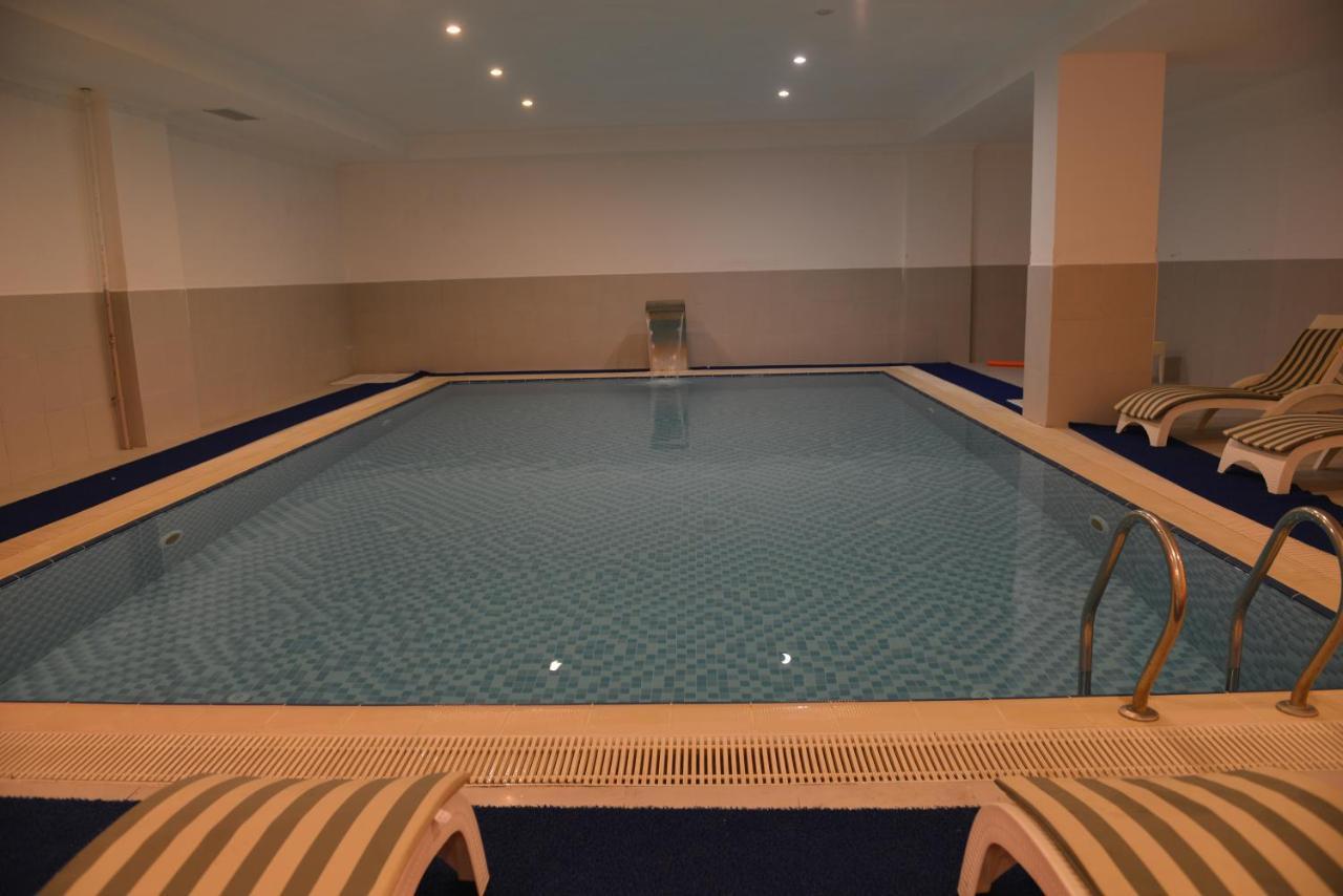 يالوفا White Palace Hotel المظهر الخارجي الصورة