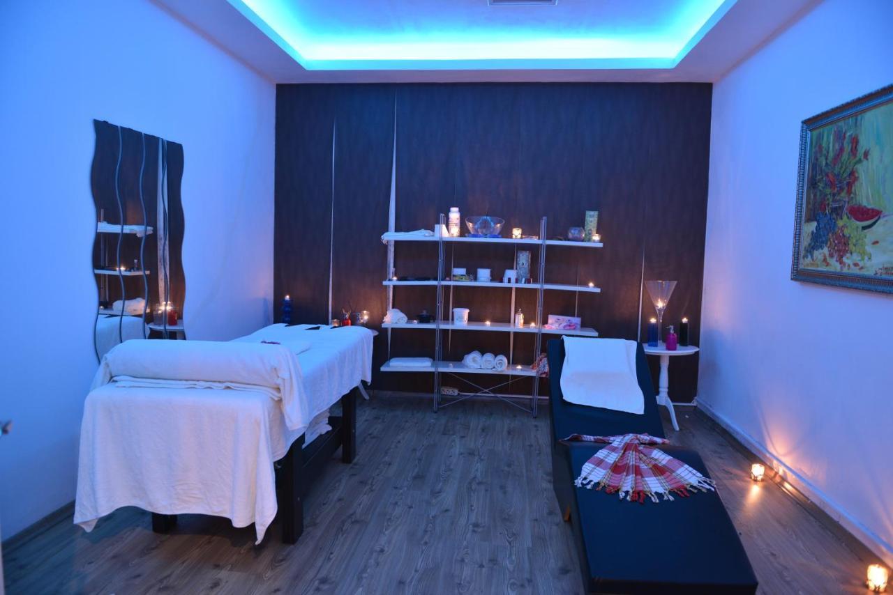 يالوفا White Palace Hotel المظهر الخارجي الصورة